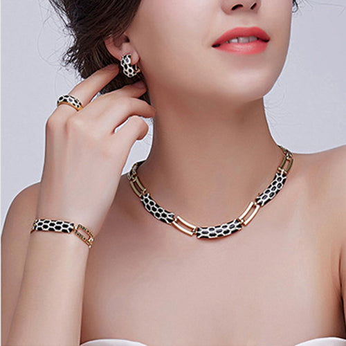 Liffly Women Dubai Jewelry Sets Luxury Bridal Nigerian Wedding African Beads Jewelry Set Costume New Design