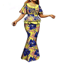 Load image into Gallery viewer, Fashion African Skirts Set Women Elegant Applique Tops and Long Skirts African Print Women African Suit 2 Piece Set WY6402