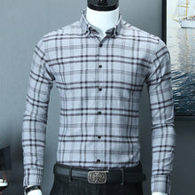 Load image into Gallery viewer, new Excellent Quality Turndown collar Long sleeve brushed Fabric comfortable slim fit business men casual plaid checked shirts