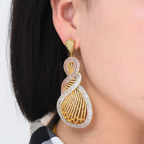 Luxury Gorgeous Pendant Drop Earrings