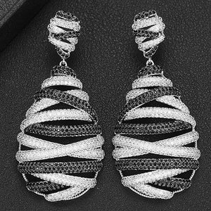 Luxury Twist Belt Dangle Earrings