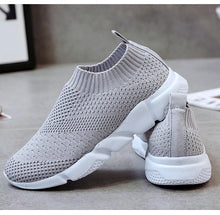 Load image into Gallery viewer, Women Shoes 2020 New Flyknit Sneakers Women Breathable Slip On Flat Shoes Soft Bottom White Sneakers Casual Women Flats Krasovki