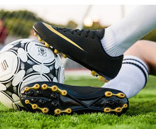 Load image into Gallery viewer, ZHENZU Professional Soccer Shoes Men Cheap Football Boots Kids chuteira futebol zapatos de futbol Long Spikes Eur size 35-44