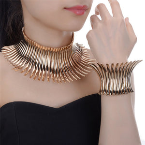 Fashion Unique Jewelry Sparkling Silver/Golden Chunky Choker Noble Toques Statement Bib Necklace Bracelet Jewelry Sets