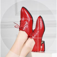 Load image into Gallery viewer, Luxury Designer Shoes Women Pumps 2019 Black Heels Work ladies Large size Leather Shoes Korean Fashion Woman