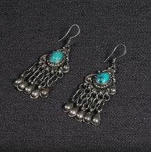 Load image into Gallery viewer, Old Handmade Nepalese 925 Silver Turquosie Necklace Earrings Vintage 925 Sterling Bohemia Women Jewelry Necklace Earrings Set