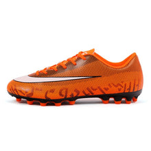 Load image into Gallery viewer, ZHENZU Professional Soccer Shoes Men Cheap Football Boots Kids chuteira futebol zapatos de futbol Long Spikes Eur size 35-44