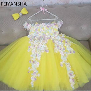 New Flower Girls Dresses Yellow Scoop Sleeveless Lace Flowers Ball Gown Birthday Party Little Sweet Girls Special Pageant Gowns