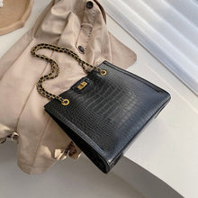 Load image into Gallery viewer, Crocodile pattern Crossbody bag 2020 Fashion New High Quality Leather Women&#39;s Designer Handbag Lock Chain Shoulder Messenger bag