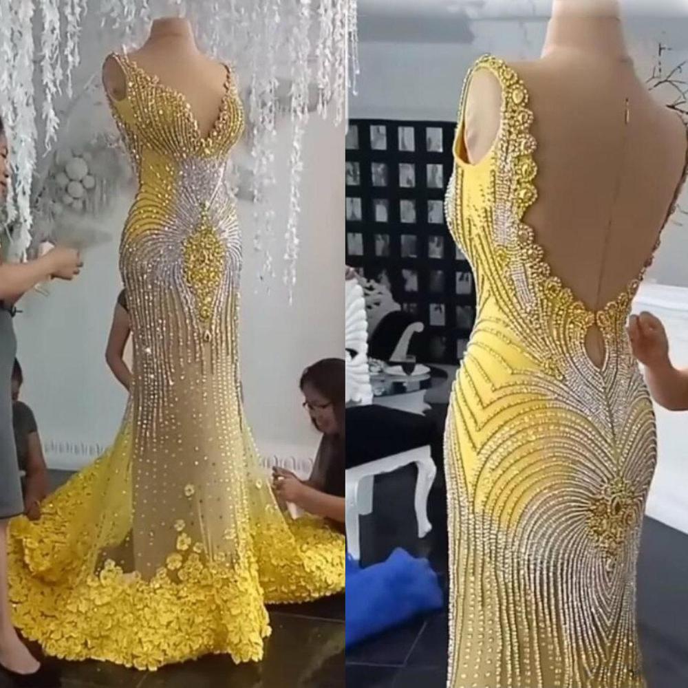 2022 Luxury Beading Robe de soiree Evening Gown Dress V Neck Backless 3D Floral Appliqued Mermaid Prom Formal Dress Party Gowns