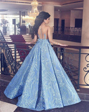 Load image into Gallery viewer, Stunning Prom Gowns With Sleeves 2021 robe de soiree Applique Arabic Evening Gown Dubai Formal Dresses Long Removable Skirt