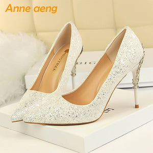 2019 New Women Pumps High Thin Heel Metal Pointed Toe Shallow Sexy Ladies Bling Bridal Wedding Women Shoes White High Heels