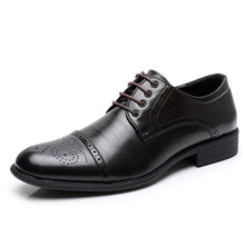 Load image into Gallery viewer, KULADA New Shoes Men&#39;s Brogue Shoes High Quality Lace-up Business Breathable Formal Shoes High Quality Brand Luxury Dress Shoes