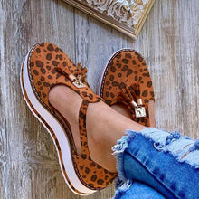 Load image into Gallery viewer, 2020 Women Flat Shoes Thick Sole Platform Shoes Fringe Spring Tassels Fashion Summer female shoes gift for girls