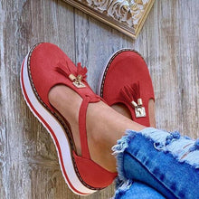 Load image into Gallery viewer, 2020 Women Flat Shoes Thick Sole Platform Shoes Fringe Spring Tassels Fashion Summer female shoes gift for girls