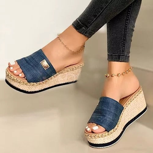 Summer Women Wedge Slippers Platform Flip Flops Soft Comfortable 2020 New Casual Shoes Outdoor Beach Sandals Ladies Slippers
