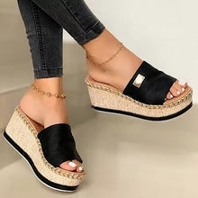 Load image into Gallery viewer, Summer Women Wedge Slippers Platform Flip Flops Soft Comfortable 2020 New Casual Shoes Outdoor Beach Sandals Ladies Slippers