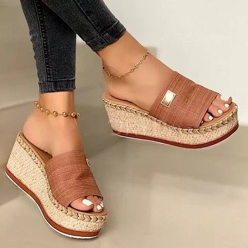 Summer Women Wedge Slippers Platform Flip Flops Soft Comfortable 2020 New Casual Shoes Outdoor Beach Sandals Ladies Slippers