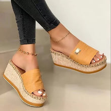 Load image into Gallery viewer, Summer Women Wedge Slippers Platform Flip Flops Soft Comfortable 2020 New Casual Shoes Outdoor Beach Sandals Ladies Slippers