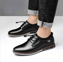 Load image into Gallery viewer, Newest Luxury Pointed Toe Casual Leather Shoes Men&#39;s Fashion Lace Up Business Dress Oxfords Solid Wedding Office Males Flats Man