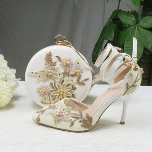 2021 New White Lace Flower wedding shoes with matching bags High heels Pointed Toe Ankle Strap Ladies Party shoe and bag set