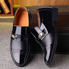 Load image into Gallery viewer, 2020 new men dress shoes high quality leather formal shoes men big size 38-48 oxford shoes for men fashion office shoes men