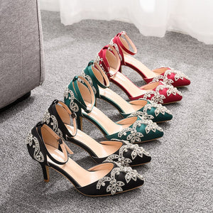 Crystal Queen Shoes Woman Luxury Diamond White High Heels Pumps Wedding Shoes Bridal Elegant Ankle Strap Party Dress Sandals