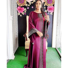 Load image into Gallery viewer, New African Design Dashiki Dress Silk Beading Abaya Diamonds Maxi Bazin Rich Long Sleeve Robe Africaine Femme Sexy Lady Party