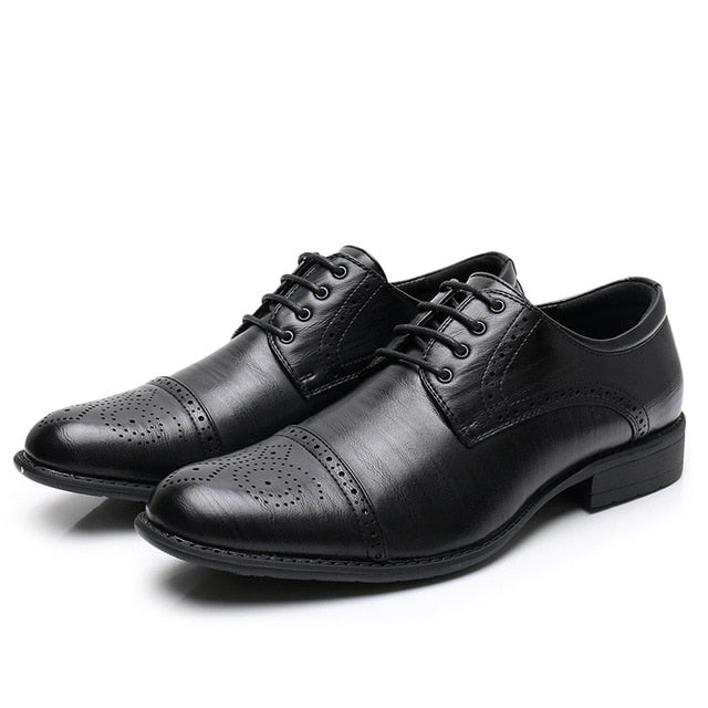 KULADA New Shoes Men's Brogue Shoes High Quality Lace-up Business Breathable Formal Shoes High Quality Brand Luxury Dress Shoes