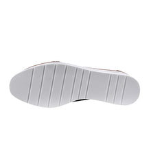 Load image into Gallery viewer, 2020 Flock New High Heel Lady Casual Women Sneakers Leisure Platform Shoes Breathable Height Increasing Shoes Women Flats