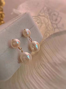 Fashionable fresh baroque jewelry set of the season, real natural high-quality pearls, gentle temperament full of ladies jewelry