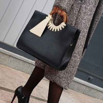 Classic Women Black Handbag Vintage Big large Shoulder Crossbody Bags for Women Fashion Bamboo Ladies shopping Bag bolsos mujer