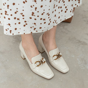 Top Quality Genuine Leather Pumps Lady Metal Chain Pearls Wedding Party Bridal Shoes Square Toe High Heels Red Handmade Pumps 33