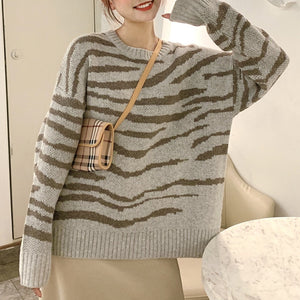 New Striped Sweater Women Oversized Soft Autumn O-Neck Chic Pullover Casual Top Knitted Loose Outwear Warm Black Clothes 2021