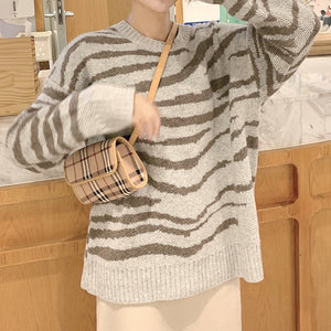 New Striped Sweater Women Oversized Soft Autumn O-Neck Chic Pullover Casual Top Knitted Loose Outwear Warm Black Clothes 2021