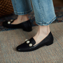 Load image into Gallery viewer, Smeeroon 2021 Big Size 34-40 Genuine Leather Single Shoes Women Pumps Top Quality Pearl Spring Summer Casual Shoes Ladies