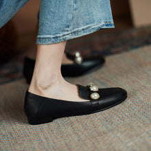 Load image into Gallery viewer, Smeeroon 2021 Big Size 34-40 Genuine Leather Single Shoes Women Pumps Top Quality Pearl Spring Summer Casual Shoes Ladies
