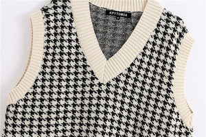 Women Fashion Knitted Vest Sweater V Neck Sleeveless Side Vents Loose Female Waistcoat Chic Tops Oversized winter clothes women