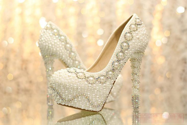 2021 Gorgeous And Fashion Pearl High Heel wedding shoes Rhinestone Crystal bridal shoes wedding shoes 35 to 39 Cow Split shoes