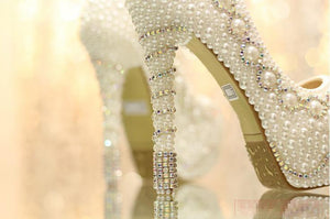 2021 Gorgeous And Fashion Pearl High Heel wedding shoes Rhinestone Crystal bridal shoes wedding shoes 35 to 39 Cow Split shoes