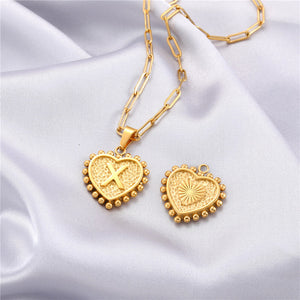 26 Capital Initials heart Pendant Necklace for Woman Man Double-layer paperclip gold chain Stainless steel jewelry choker