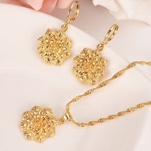 Load image into Gallery viewer, gold  Ethiopian Dubai India  Flower jewelry set Jewelry Pendant Chain Earrings African Bride Wedding Flower Bijoux gifts charm