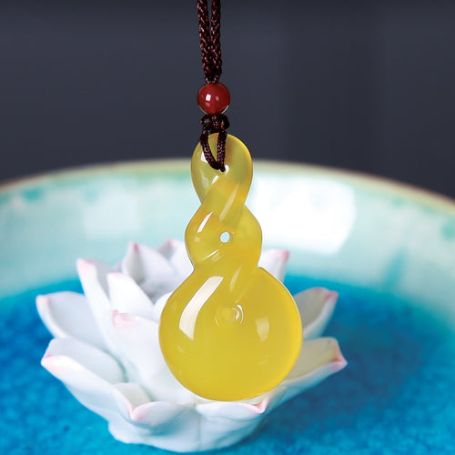 Natural Agate chalcedony Reverses the Heaven and Earth Pendant Jewelry Fine Jewelry Agate Transit Necklace Lady Pendant