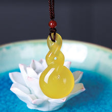 Load image into Gallery viewer, Natural Agate chalcedony Reverses the Heaven and Earth Pendant Jewelry Fine Jewelry Agate Transit Necklace Lady Pendant