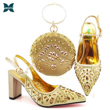 Load image into Gallery viewer, New Arrival Winter Silver Color Italian design Women Shoes and Bag Set African Matching Shoes and Bag for Royal Party