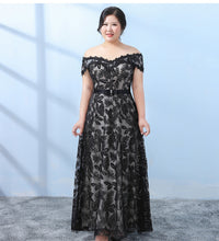 Load image into Gallery viewer, Elegant Boat Neck Long Evening Dresses 2019 New Black And White Sequined Lace Plus Size Mother Of The Bride Dresses