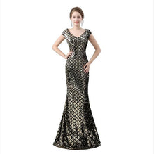 Load image into Gallery viewer, JaneVini Sparkly Sequined Mother of The Bride Dresses Plus Size V Neck Cap Sleeve Illusion Back Sexy Mermaid Evening Party Gowns