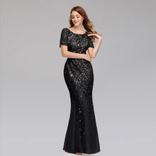 Load image into Gallery viewer, Plus Size Evening Dresses Mermaid O Neck Short Sleeve Lace Appliques Tulle Long Party Gown Robe Soiree Sexy Formal Dress Vestido