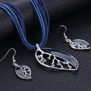 African Beads Jewelry Sets with Enamel Leaf, and Silver Leather Rope.