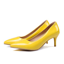 Load image into Gallery viewer, MoonMeek new women pumps fashion shoes size